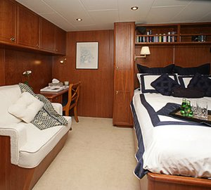 Yacht DEVILS ADVOCATE - Guest Cabin 2