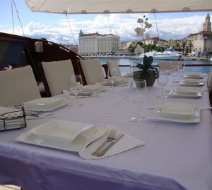 Yacht ELEGANZA -  Al Fresco Dining