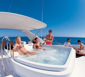 Yacht FELIDAN - Spa Pool
