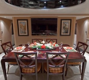 Yacht GOLDEN TOUCH - Formal Dining
