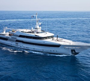 Yacht ISLANDER -  Main