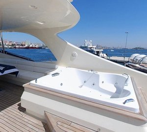 Yacht MERVE - Jacuzzi