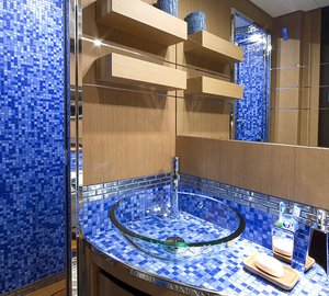 Yacht MISTRAL 55 -  Twin Cabin Ensuite