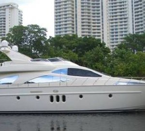 Yacht Mi Champion -  In Port