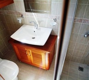 Yacht NIKOLAS -  Bathroom