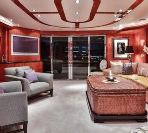 Yacht NO COMPLAINTS - Salon looking Aft