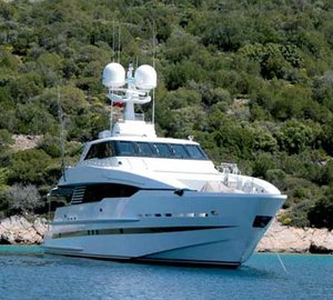 Yacht OBSESSIONS -  At Anchor