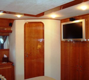 Yacht Paladin TV Closest Desk