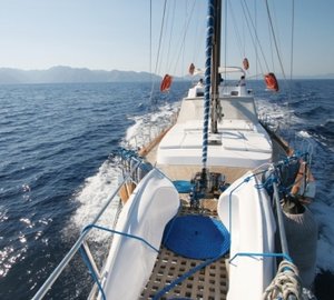 Yacht SERENITY 70 -  Bow