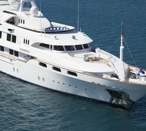 Yacht STARFIRE - Main