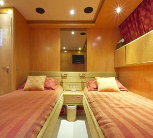 Yacht SUNLINER X -  Twin Cabin
