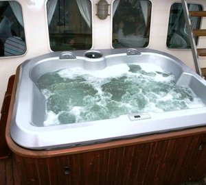 Yacht Southern Cross -  Spa Pool