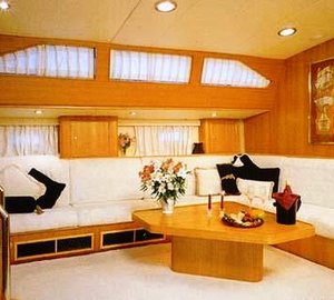 Yacht TAZA MAS - Salon Seating