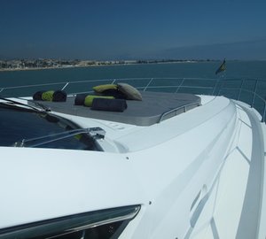 Yacht VIBE -  Foredeck 2