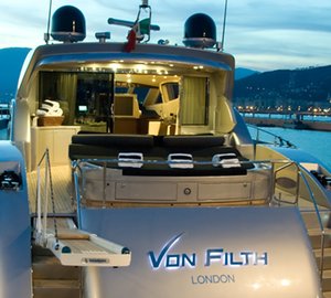 Yacht VON FILTH - Aft View
