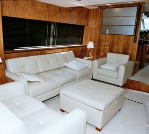 Yacht XCHE - Salon Seating