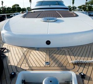 Yacht YUMI -  Foredeck
