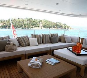 ZALIV III - Aft Deck Seating
