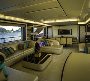 ZAPHIRA superyacht - Saloon - Image credit to Alberto de Abreu Sodre