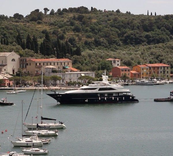 Sanlorenzo 46 Steel Super Yacht Reve d'Or