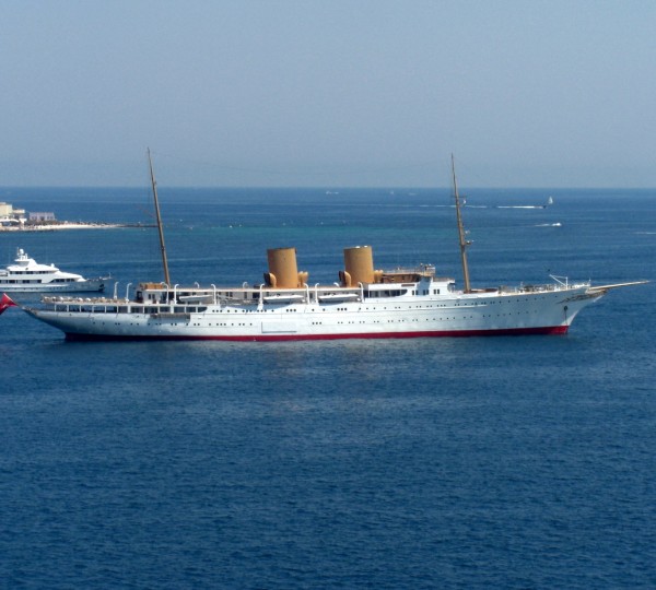 Luxury Yacht Savarona in the bay of Cannes June 2008 - Photo courtesy of Ferdinand Rogge