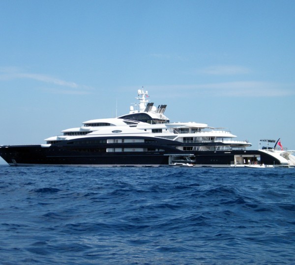 Serene Yacht Charter Details Fincantieri Charterworld Luxury Superyachts