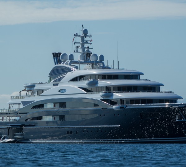 Luxury Super yacht SERENE - Photo by Victor Davare - Vancouver Island Photography