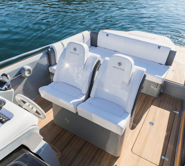 Aboard Invictus 280GT yacht tender