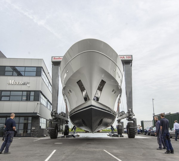 Motor yacht Firefly ready to hit the water