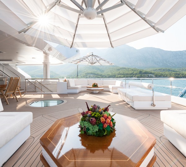 Superyacht IRIMARI - Exterior