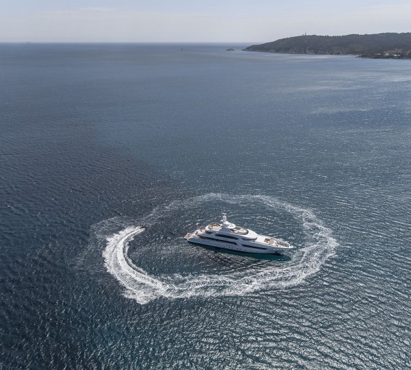 22/04/2015, Porquerolles Island (FRA,83), Heesen Yachts, M.Y. ASYA