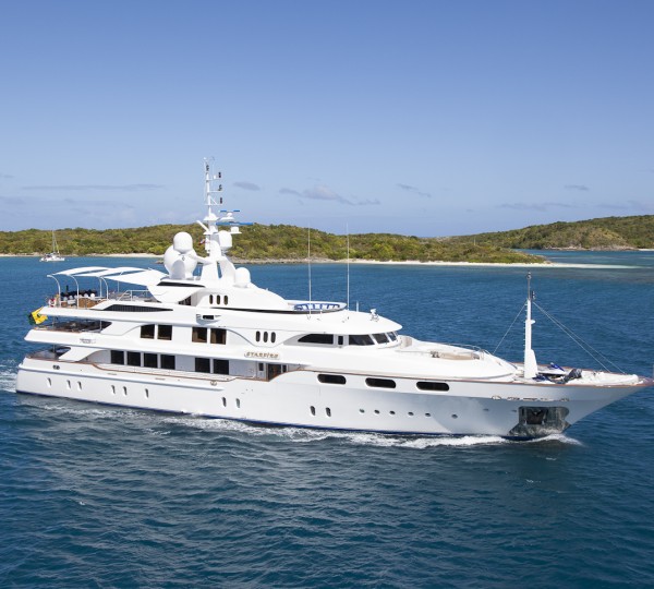 Superyacht STARFIRE