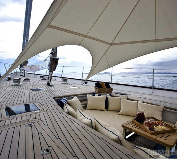 SYEthereal
Luxury yacht ETHEREAL - Bedouin tent