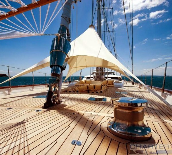 SailingYachtEthereal
Luxury yacht ETHEREAL - Deck view