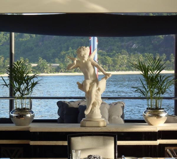 Superyacht SILVER ANGEL - Detail