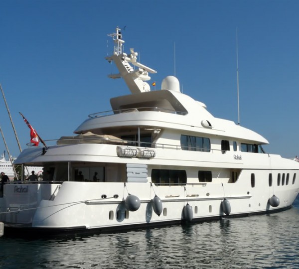 Yacht RAHAL