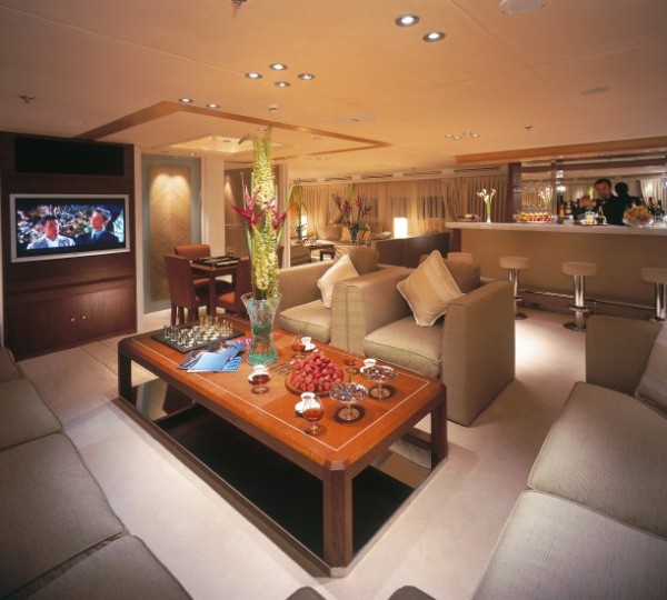 Yacht DELMA Saloon - Image Courtesy of Liveras Yachts