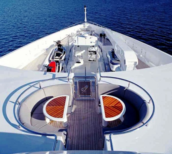 WHITE RABBIT ECHO - Photo Credit North West Bay Yachts