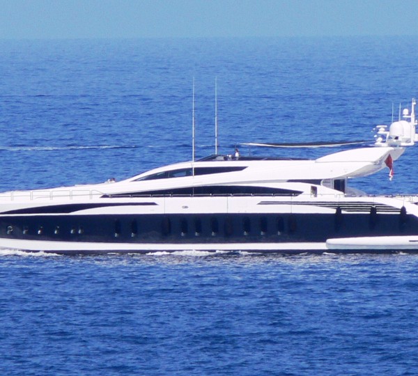Motor Yacht PURE ONE - Photo Credit Monaco Yacht Spotter