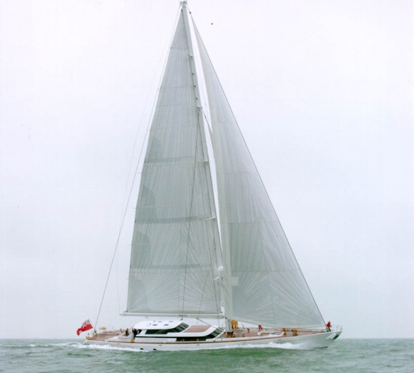 Yacht HYPERION - Image by Allan Prior