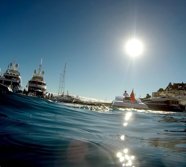 weekend yacht charter mediterranean