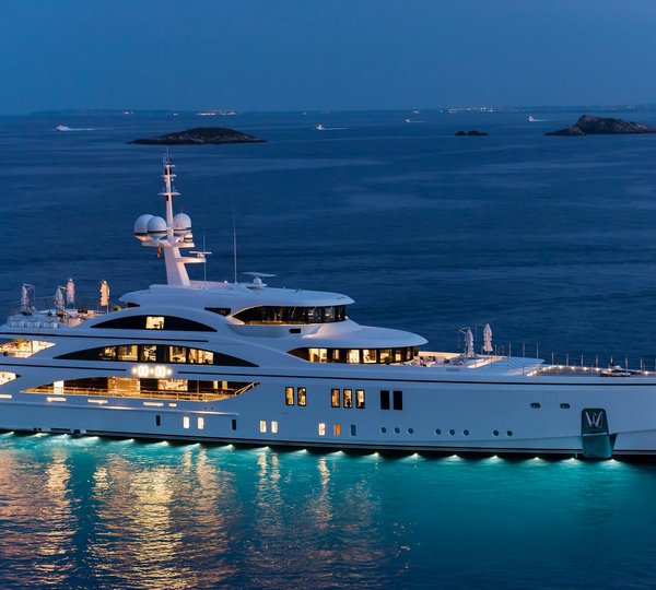 superyachts in antibes