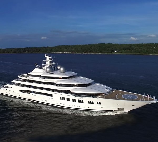 The 106m Yacht AMADEA