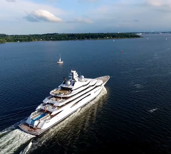 The 106m Yacht AMADEA