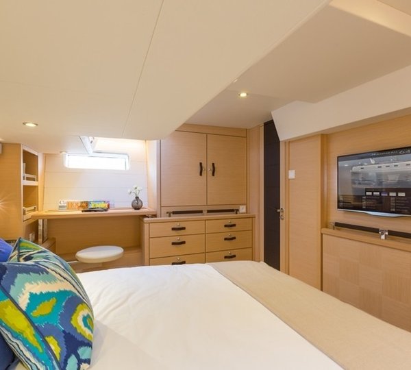 The 19m Yacht AMANDINE