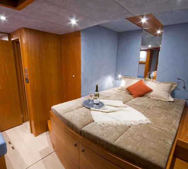 The 21m Yacht FREE SPIRIT