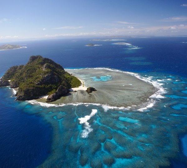 The 21m Yacht HIGH ASPECT