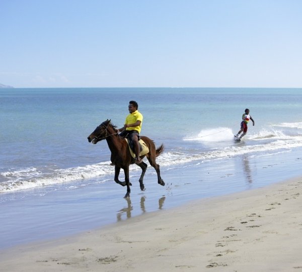 The 21m Yacht HIGH ASPECT