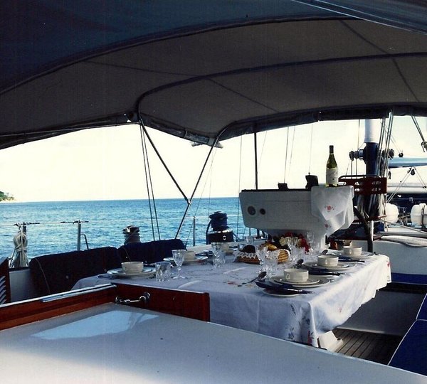 The 21m Yacht HIGH ASPECT