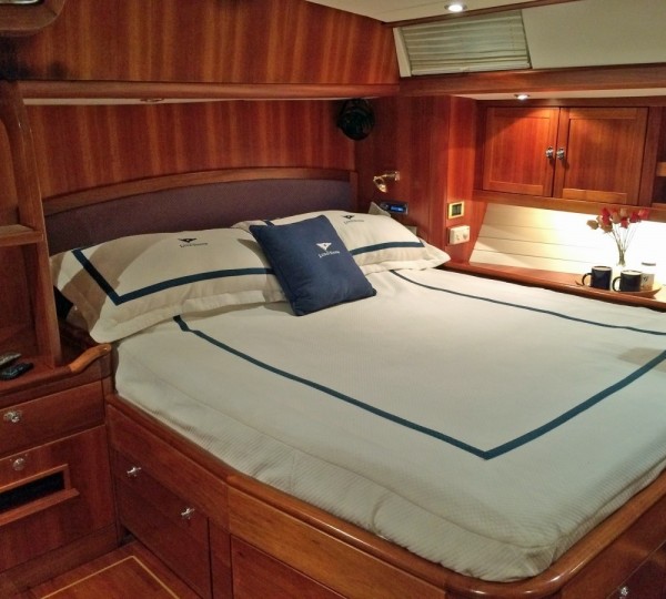 The 21m Yacht LUNA DANNS